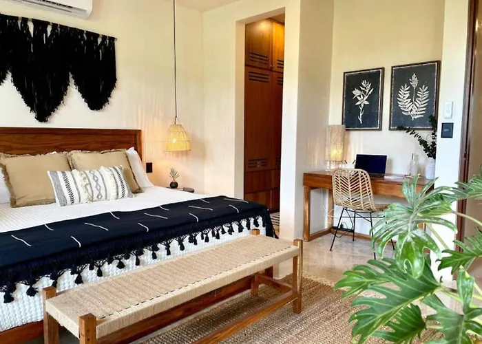 Luxury Penthouse! Private Rooftop Pool Elevator * Tulum