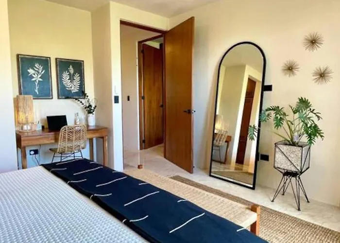 Luxury Penthouse! Private Rooftop Pool Elevator *