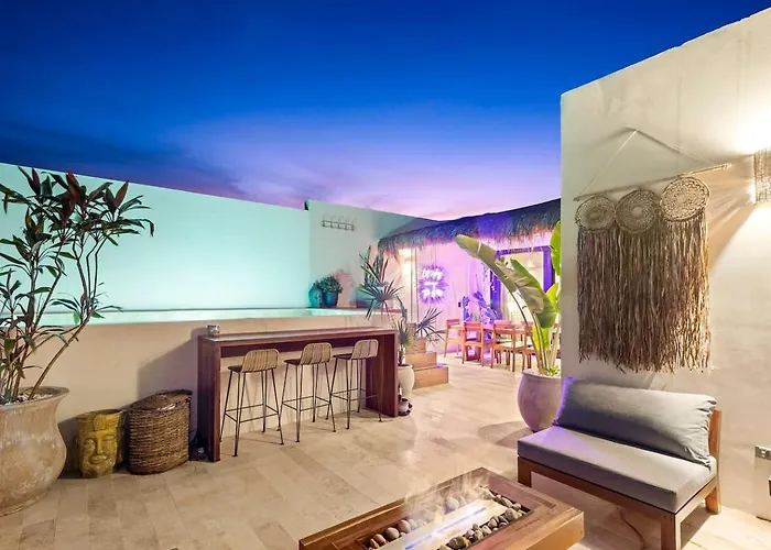 Luxury Penthouse! Private Rooftop Pool Elevator Tulum