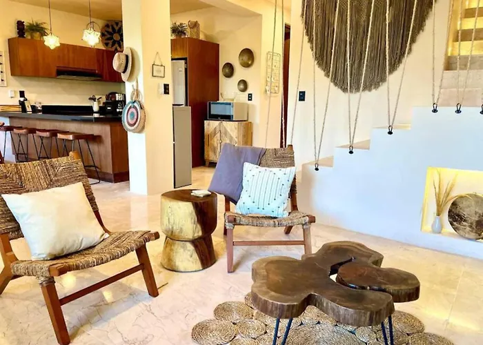 Luxury Penthouse! Private Rooftop Pool Elevator Holiday home *